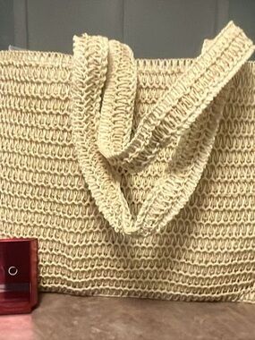 Burberry beauty Cream Crochet Tote Bag - Unbranded